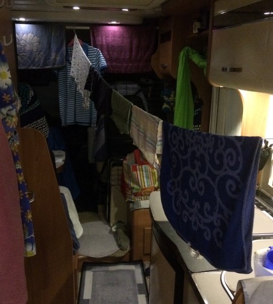 IMG_1585.JPG IMG_1585.JPG