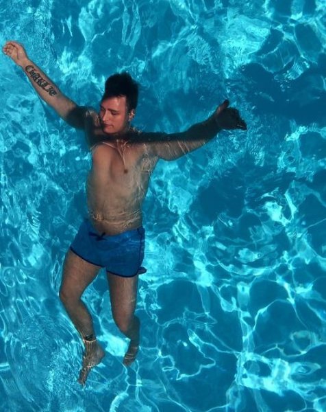 Charlie.jpg Charlie.jpg