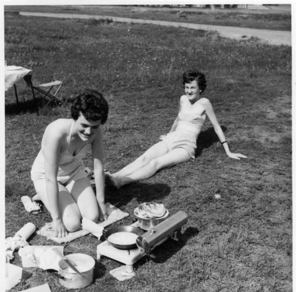 img909.jpg img909.jpg