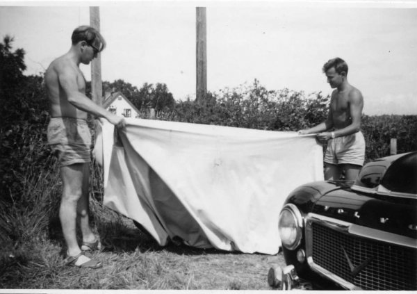 img906.jpg img906.jpg