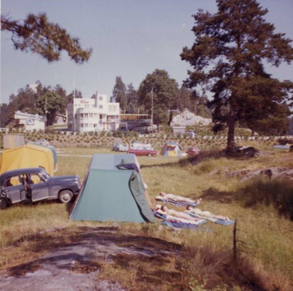 img915.jpg img915.jpg