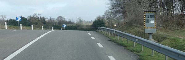 Fartkamera.jpg Fartkamera.jpg