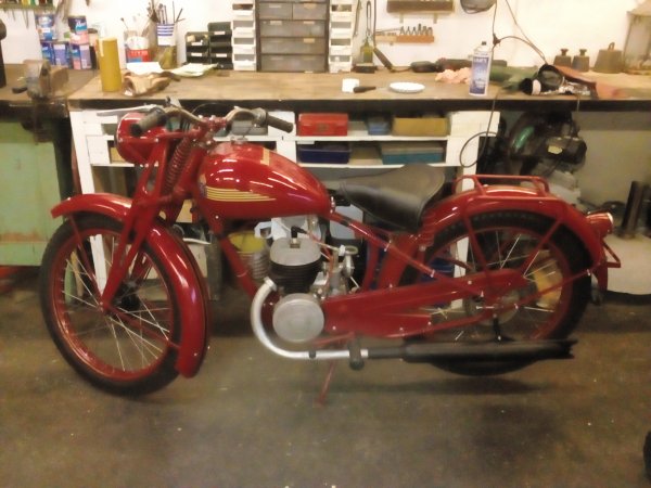 Huskvarna.jpg Huskvarna.jpg