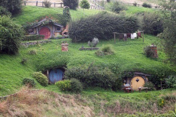 hobbiton.jpg