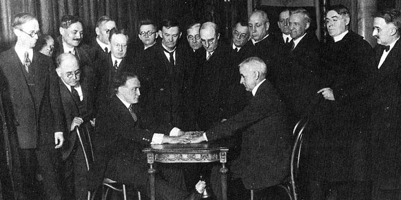 houdini_seance.jpg houdini_seance.jpg