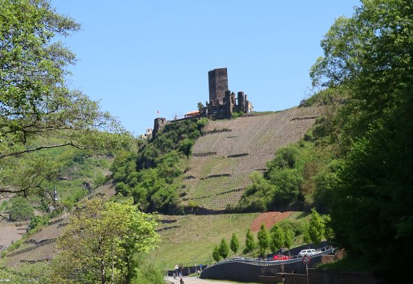 1 borg på håll.jpg 1 borg på håll.jpg