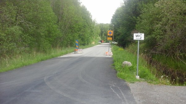 170531 Naturens hus förbudsskylt.jpg 170531 Naturens hus förbudsskylt.jpg