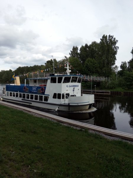 170531 Kanalbåt.jpg 170531 Kanalbåt.jpg