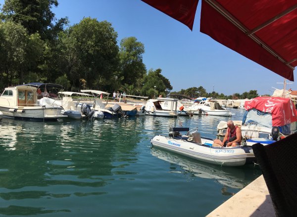 IMG_2714.jpg IMG_2714.jpg