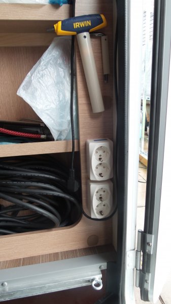 230 v vanligt,230 v inverter.jpg