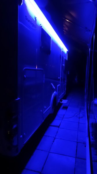 ledbelysning markis.jpg