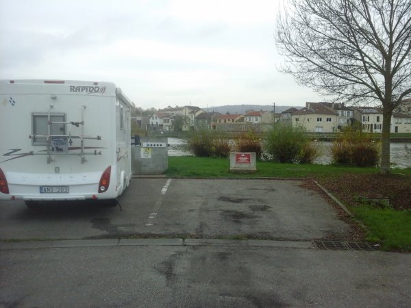 171107 Pont Á Mousson.jpg