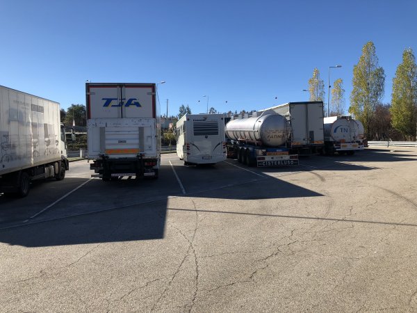 IMG_E2200.JPG IMG_E2200.JPG