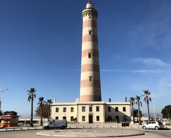 IMG_E2222.JPG IMG_E2222.JPG