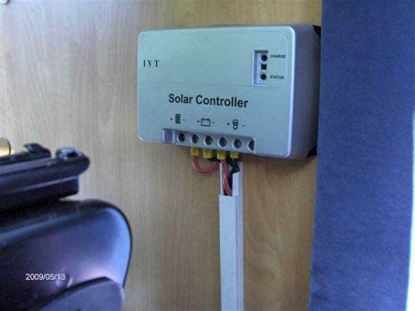 Solar Controller.JPG