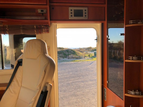 OaqPj6zXTiyiUKaKAHHTfg.jpg OaqPj6zXTiyiUKaKAHHTfg.jpg