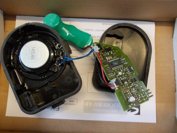 Defa utomhussiren.jpg