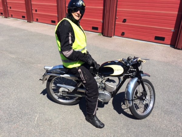 IMG_1220.JPG IMG_1220.JPG