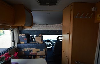UAL101-2144.jpg