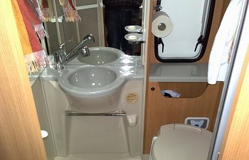 201204222305.jpg