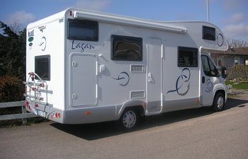 Frankia i8000cdi merceders aut