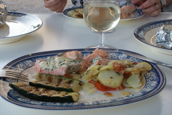 Semester 2009-06-14 045.jpg Semester 2009-06-14 045.jpg