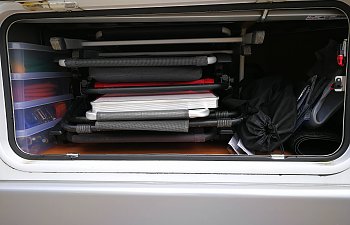 CI Cipro 55 mini-garage...