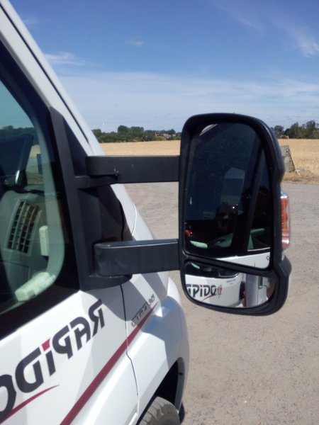 Backspegel höger.jpg Backspegel höger.jpg