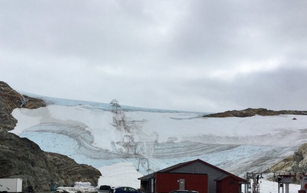 FF84B9B7-CA6D-4660-A156-C02560E9FF5A.jpeg FF84B9B7-CA6D-4660-A156-C02560E9FF5A.jpeg