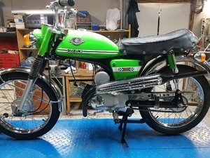 suzuki 1972.jpeg suzuki 1972.jpeg