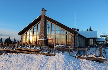 En härlig vinterdag med toppbesök