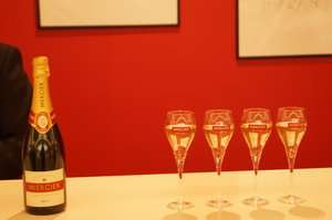 Mercier, Moet Chardone 011.JPG