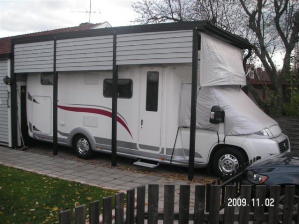 PICT3738 (Small).JPG