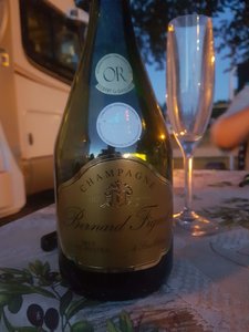20190709_222647.jpg 20190709_222647.jpg