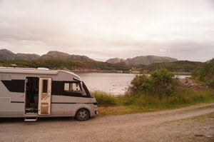 Sjursvika, Oksvoll 19 juli 031.JPG