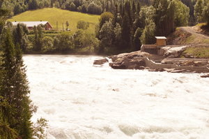 E6 mot Mosjöen, Laxforsen. mot svenska gränsen 018.JPG