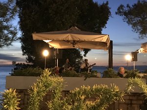 E52ED131-1889-43CD-9EDE-44B11F63825F.jpeg E52ED131-1889-43CD-9EDE-44B11F63825F.jpeg