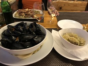 E7118000-8103-480D-AF82-EE0481710DD7.jpeg E7118000-8103-480D-AF82-EE0481710DD7.jpeg