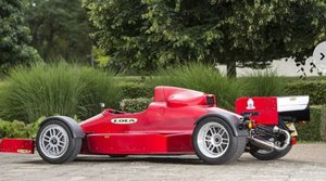 LOLA F1.JPG LOLA F1.JPG