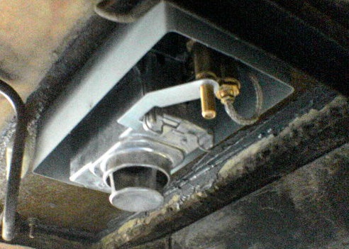 trumaunder.jpg trumaunder.jpg