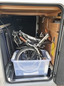 Garagebild.jpg Garagebild.jpg