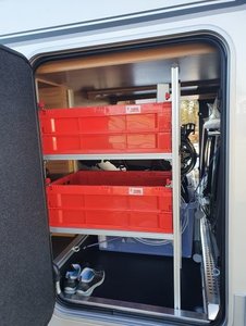 Garage vänster small.jpg Garage vänster small.jpg