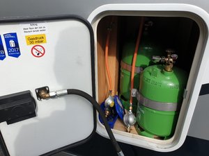 Flaskor.jpg Flaskor.jpg