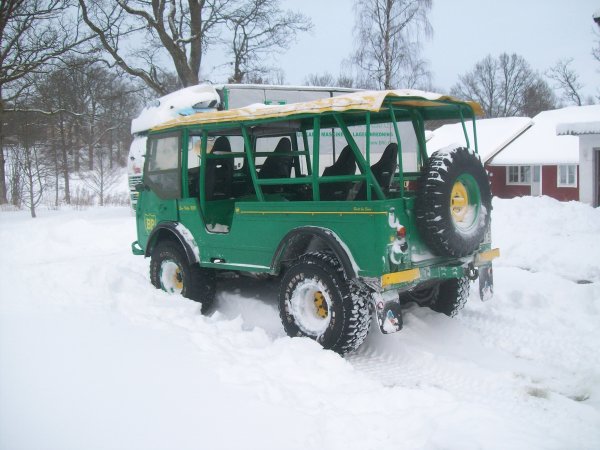 valp i snö2.jpg valp i snö2.jpg