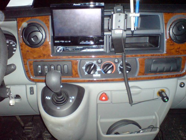 AVIC-X3II.JPG AVIC-X3II.JPG