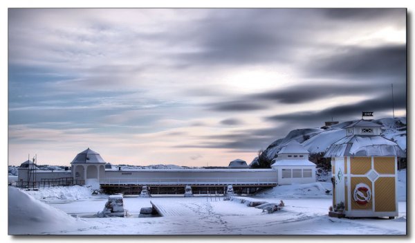 aP2050375.jpg aP2050375.jpg