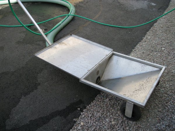 Kopia av toalett tömmning 008.jpg Kopia av toalett tömmning 008.jpg