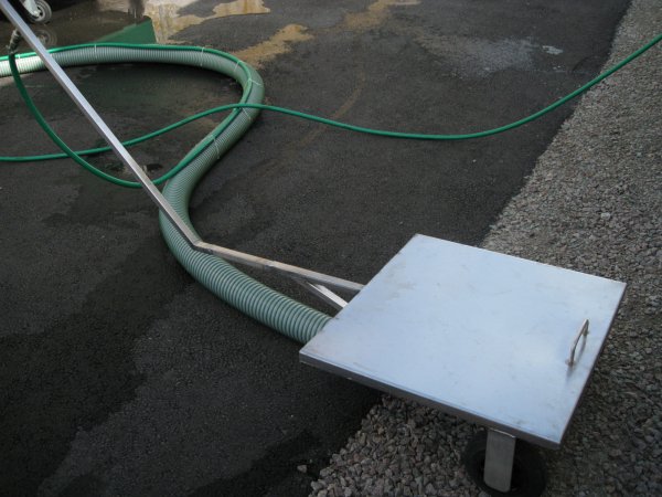 Kopia av toalett tömmning 009.jpg Kopia av toalett tömmning 009.jpg