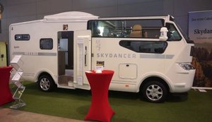 SKYDANCER4.JPG SKYDANCER4.JPG