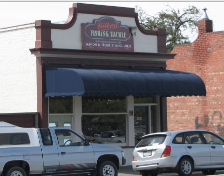 Flyshop.jpg Flyshop.jpg